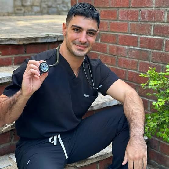 Andreas Polychronis Biography: Age, Net Worth, TikTok, Medical School, Height, Career