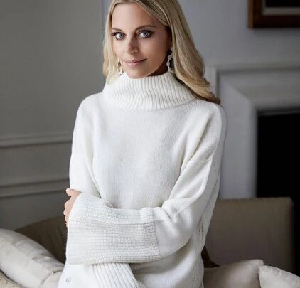 Laura Wills Biography: Children, Net Worth, Age, Fashion Blog,  Ethnicity, Parents, Instagram, Husband, Height