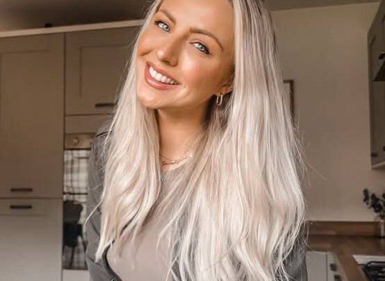 Kayleigh Johnson Biography: Height, Ethnicity, Religion, Businesses, Parents, Boyfriend, Net Worth, Height, Age