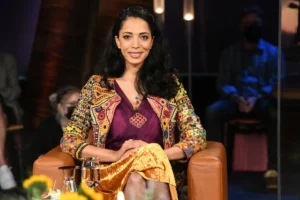 Zohre Esmaeli