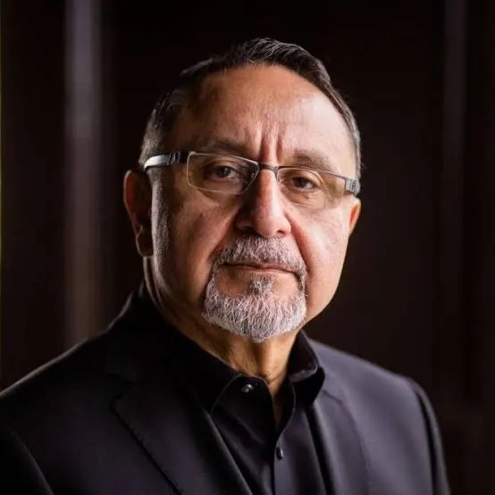 Ehsan Bayat Biography: Net Worth, Wife, Height, Age, Siblings, Business, Parents, Nationality