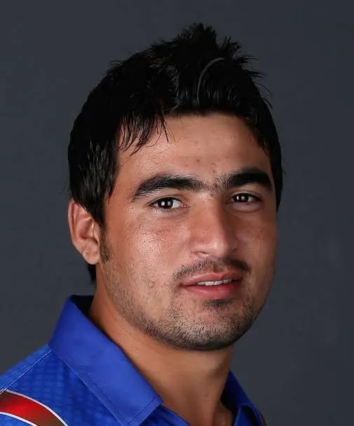 Younas Ahmadzai Biography: Girlfriend, Age, Net Worth, Height, Nationality, Parents, Religion, Instagram