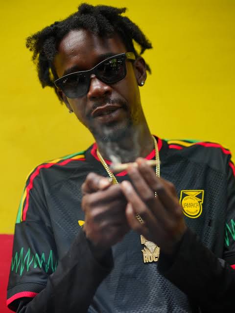 Chi Ching Ching Biography: Parents, Height, Album, Ethnicity, Children, Age, Net Worth, Spouse