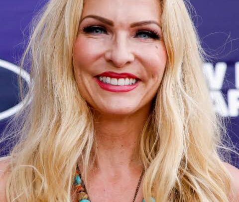 Sonya Kraus Biography: Movies, Ethnicity, Religion, Net Worth, Age, Songs, TV Shows, Husband, Height