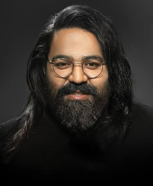 Reza Sadeghi Biography: Ethnicity, Songs, Instagram, Age, Net Worth, Height, Awards, Girlfriend