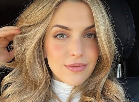 Nichole Ciotti Biography: Husband, Kids, Net Worth, Age, Blog, TikTok, Height, Career