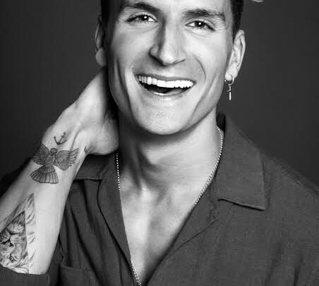 Oliver Proudlock Biography: Wife, Age, Net Worth, Height, Awards, Ethnicity, TV Shows, Instagram, Children