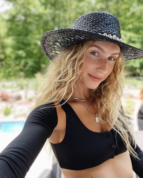 Anna Congdon Biography: Spouse, Instagram, Net Worth, Awards, Age, Fitness, Ethnicity, Parents, Religion, Height