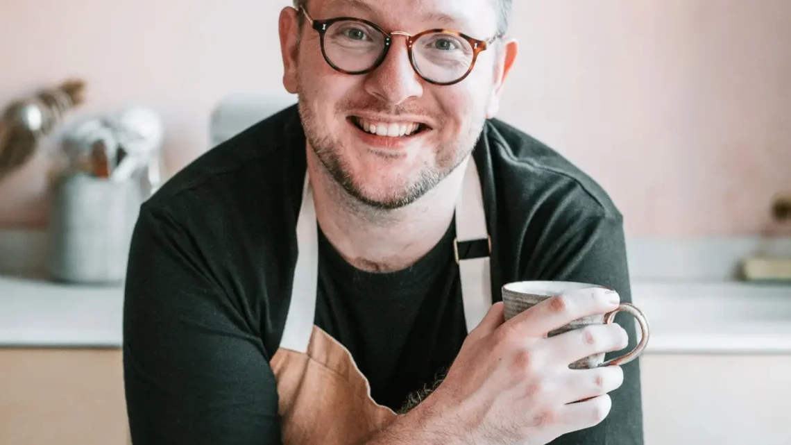 Edd Kimber Biography: Age, Partner, Cookbooks, Net Worth, Career, Bake Off, Wiki, Wife