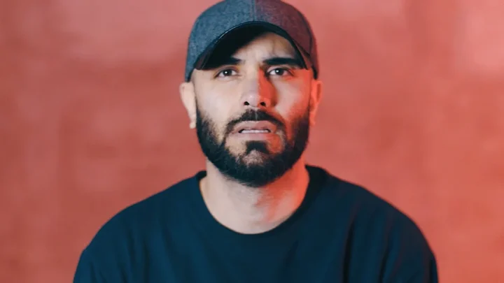 Mohammad BiBak Biography: Wife, Album, Parents, Ethnicity, Religion, Awards, Height, Net Worth, Age