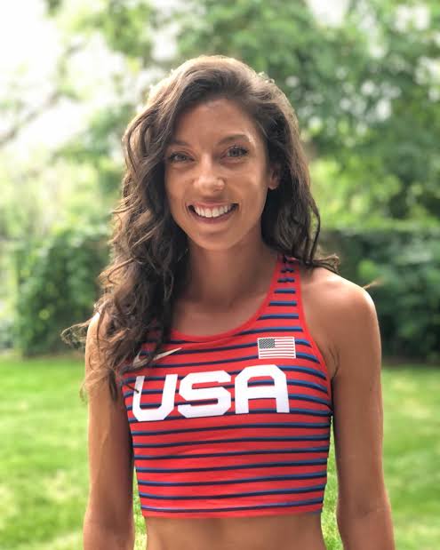 Emma Bates Biography: Partner, Age, Net Worth, Boston Marathon, Height, Parents, Career