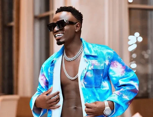 John Frog Biography: Net Worth, Girlfriend, Height, Age, Songs & Albums, Concerts, Instagram