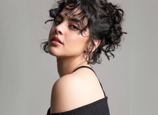 Ana Sofía Gatica Biography: Age, Net Worth, Movies & TV Shows, Height, Boyfriend, Instagram, Awards, Parents