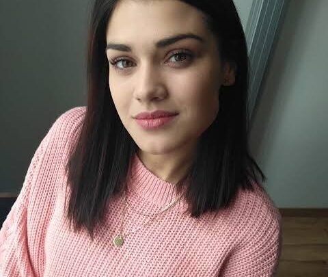 Andrea Kalousová Biography: Age, Boyfriend, Songs, Net Worth, Career, Miss World, Wiki, Instagram