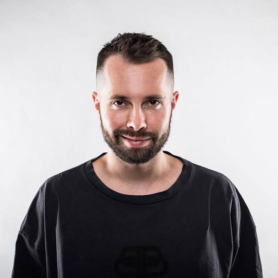 David Puentez Biography: Age, Wife, Songs, Net Worth, Career, DJ, YouTube, Albums