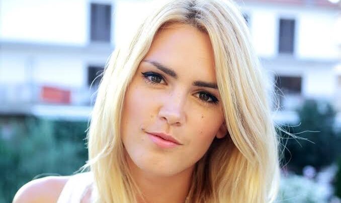 Ana Đolić Biography: Age, Husband, Songs, Net Worth, Career, Wiki, Instagram, Height