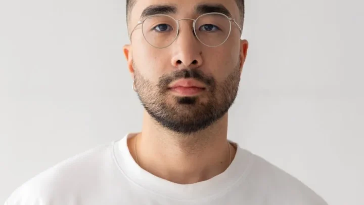 Tim Dessaint Biography: Age, Net Worth, Instagram, Fashion, YouTube, Brand, Minimalist, Career, Wife