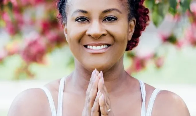 Dianne Bondy Biography: Husband, Kids, Age, Net Worth, Yoga For All, Books, Height