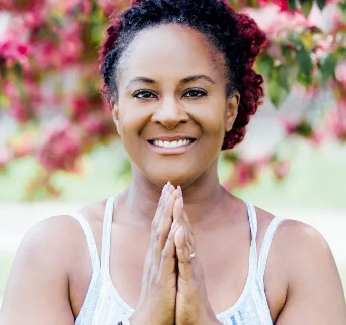 Dianne Bondy Biography: Husband, Kids, Age, Net Worth, Yoga For All, Books, Height
