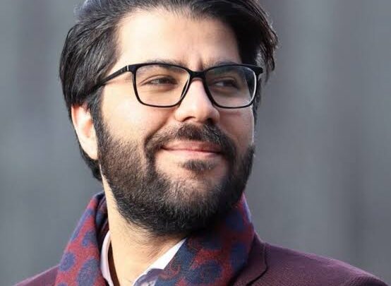 Hamed Homayoun Biography: Age, Height, Ethnicity, Songs, Parents, Religion, Net Worth, Awards