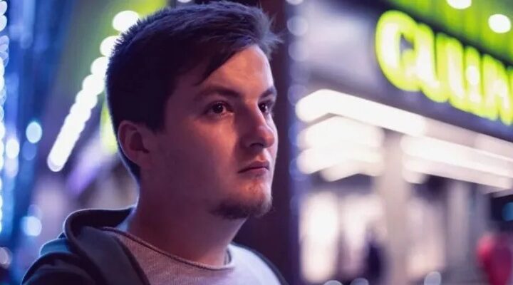Artur Nerchuk Biography: Age, Net Worth, Parents, YouTube, Personal Life, Height, Girlfriend, Instagram