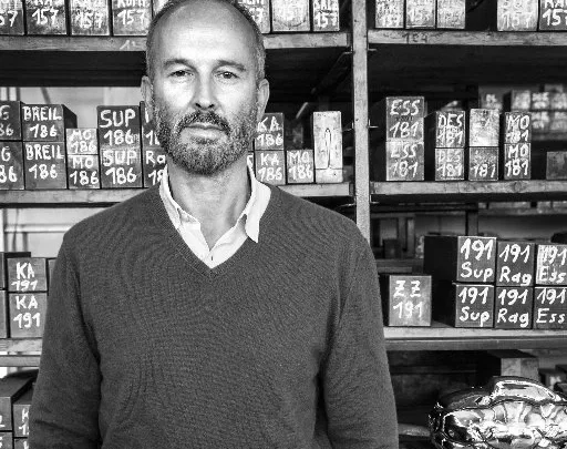 Erwin Wurm Biography: Books, Age, Sculptures, Net Worth, Wife, Height, Religion, Awards, Parents