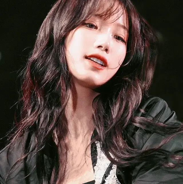 Kazuha Biography: Age, Parents, Siblings, Boyfriends, Songs, Height, Net Worth, Wikipedia