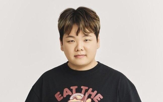 Kwaktube Biography: Age, Parents, Siblings, Wife, YouTube, Height, Net Worth, Wikipedia