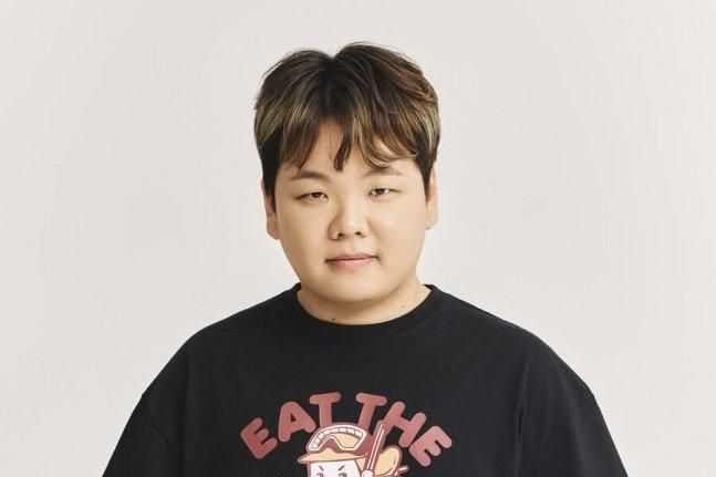 Kwaktube Biography: Age, Parents, Siblings, Wife, YouTube, Height, Net Worth, Wikipedia