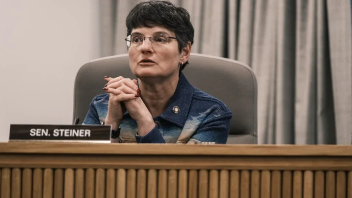 Elizabeth Steiner Biography: Age, Net Worth, Instagram, Wikipedia, Nationality, Husband