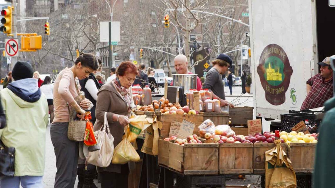 How Food Deserts Affect Health Outcomes in Ways That Go Beyond Individual Choice