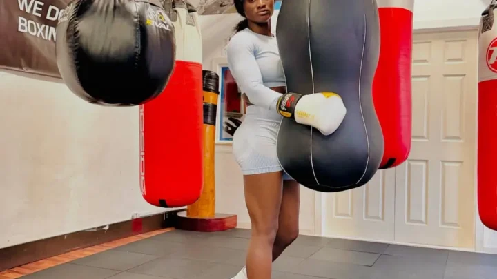Elizabeth Oshoba Biography: Net Worth, Age, Parents, Height, Boxrec, Boyfriend, State of Origin