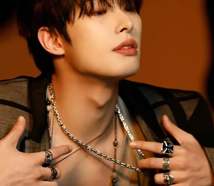 Song Mingi Biography: Age, Parents, Siblings, Girlfriend, Girlfriend, Songs, Height, Net Worth, Wikipedia