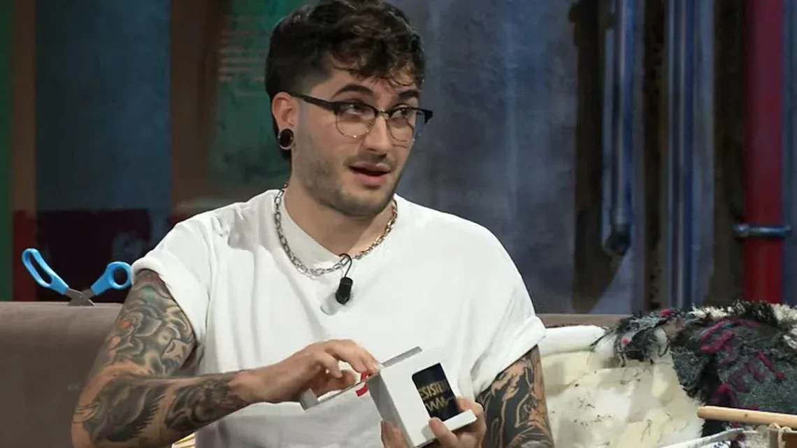 Wismichu Biography: Girlfriend, Age, Real Name, YouTube, Net Worth, Instagram