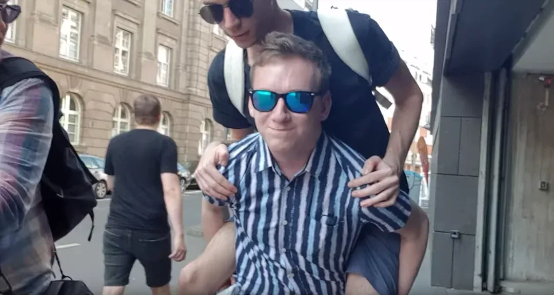 The Spiffing Brit Biography: Girlfriend, Height, Instagram, YouTube, Age, Net Worth, Real Name