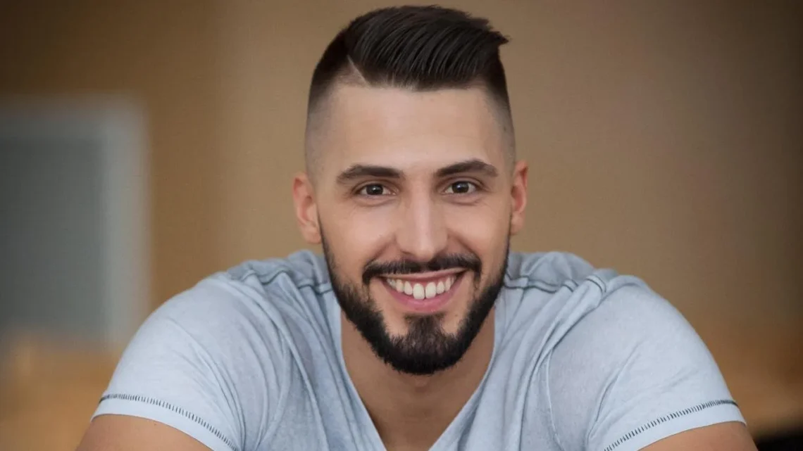 Challe Salle Biography: Age, Wife, Songs, Net Worth, Career, Albums, Wiki YouTube, Height, Parents