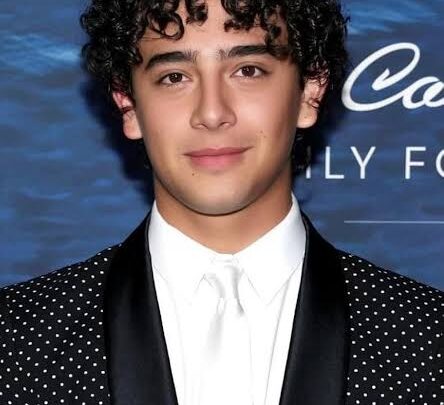 Kingston Rumi Southwick Biography: Ethnicity, Awards, Instagram, Parents, Height, TV Shows, Movies, Age
