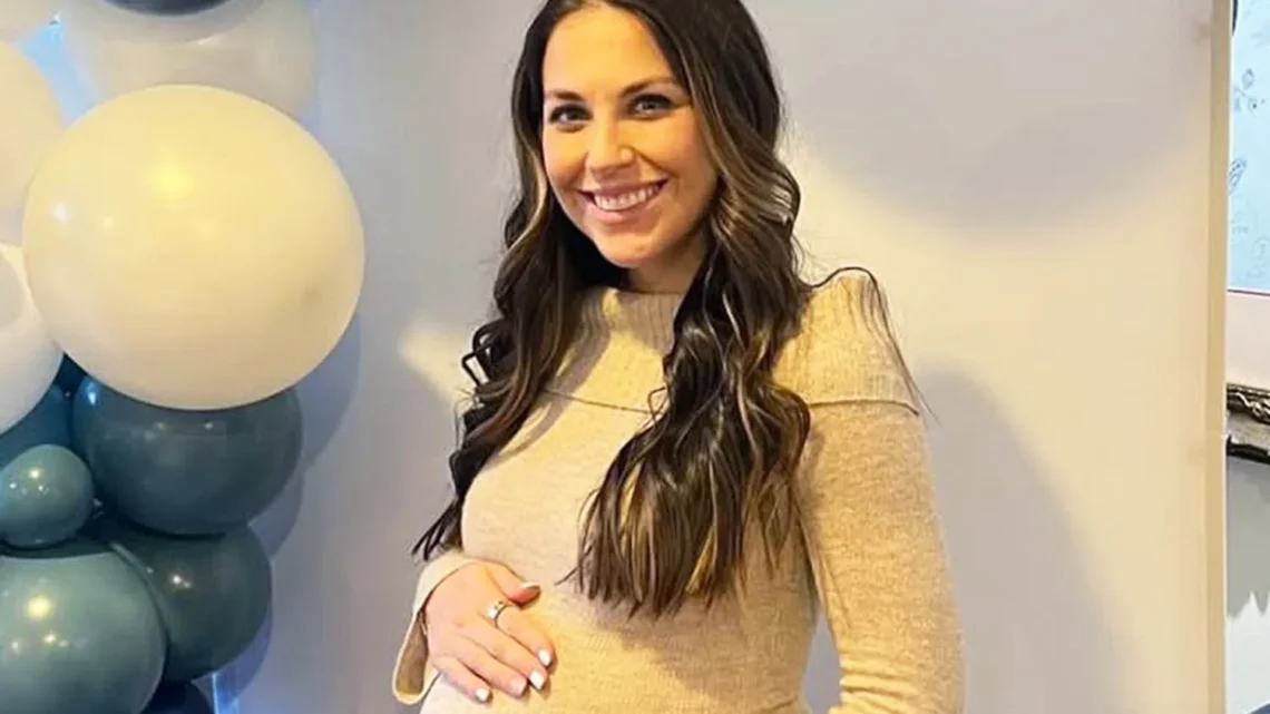 Meredith Gaudreau Biography: Ethnicity, Parents, Religion, Height, Age, Net Worth, Medical Career, Children