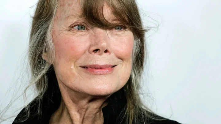 Sissy Spacek Biography: Oscar Win, Age, Height, Husband, Net Worth, Kids, Movies, TV Shows