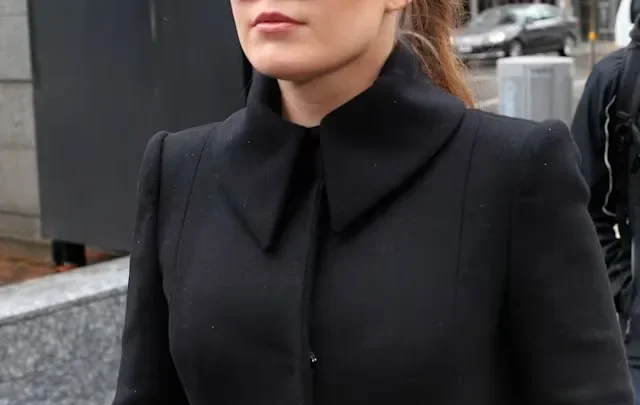 Belle Gibson Biography: Ethnicity, Parents, Religion, Age, Controversy, Children, Height, Net Worth, Books