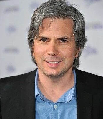 Dan Cutforth Biography: Ethnicity, Wife, Awards, Net Worth, Religion, Height, TV Shows, Age, Children