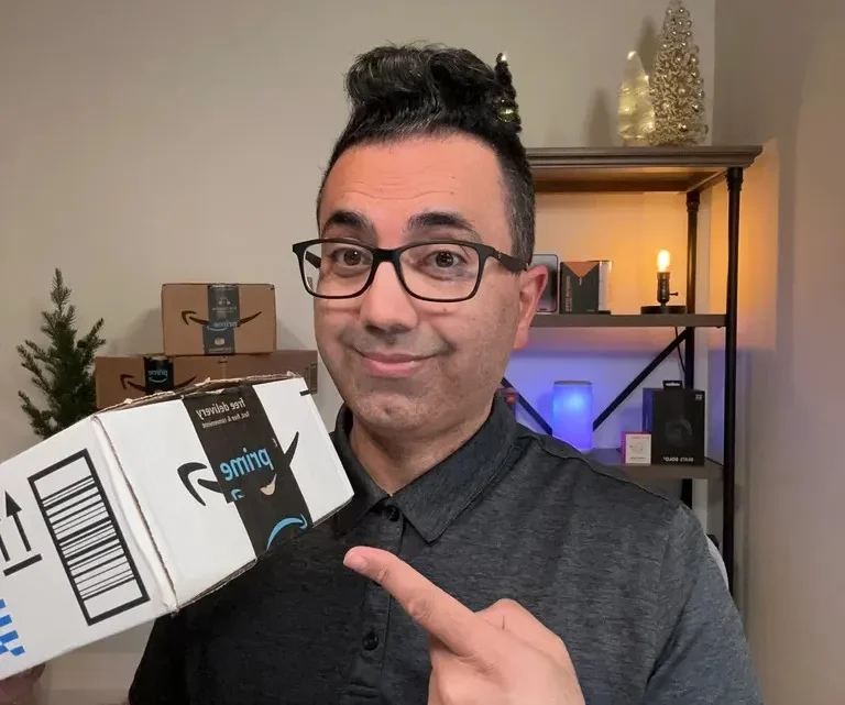 Sal Farzin Biography: Age, Net Worth, TikTok, Amazon Reviews, Wife, Kids, Height, Nationality, Career
