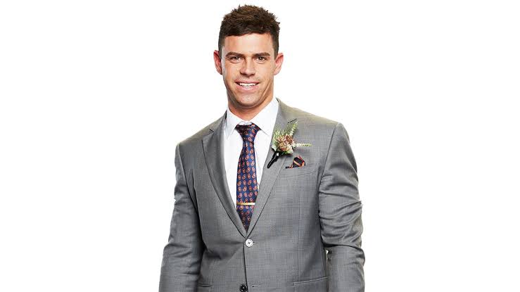 Michael Goonan Biography: TV Shows, Parents, Religion, Height, Age, Wife, Awards