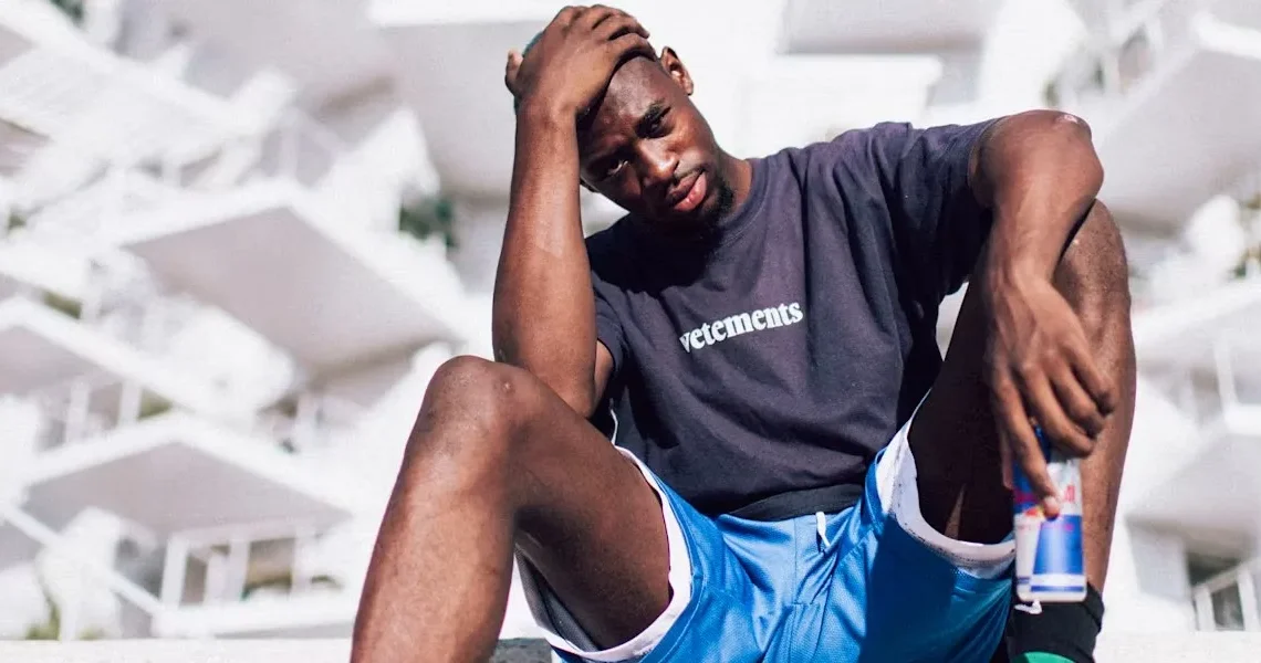 Akamz Biography: Nationality, Age, Siblings, Net Worth, Parents, TikTok, Girlfriend, Height, Comedy