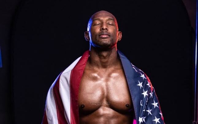 Martell Holt Biography: Children, Net Worth, Awards, Instagram, Parents, Height, Ethnicity, Age, Books, Wife