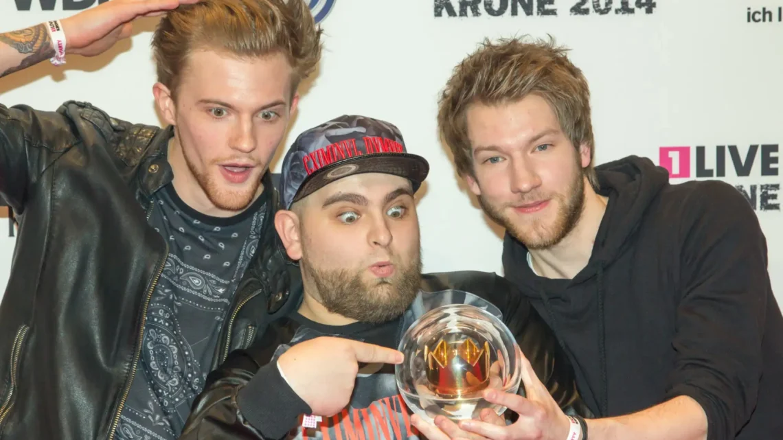ApeCrime Biography: Age, Net Worth, Songs & Albums, Members, YouTube, Instagram, Nicknames