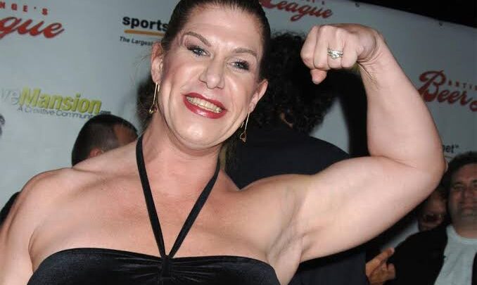 Nicole Fuchs Biography: Husband, Ethnicity, Age, Parents, WWE, Height, Net Worth, YouTube, Religion