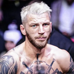 Dan Hooker