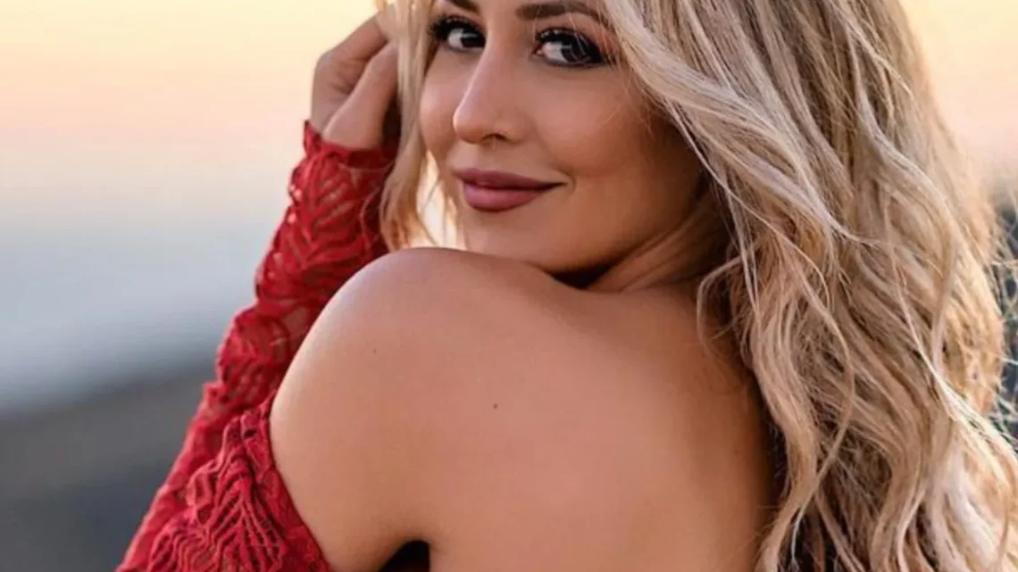 Natascha Bessez Biography: Height, Songs, Parents, Net Worth, Ethnicity, Beauty Pageant, Age, Instagram, Boyfriend