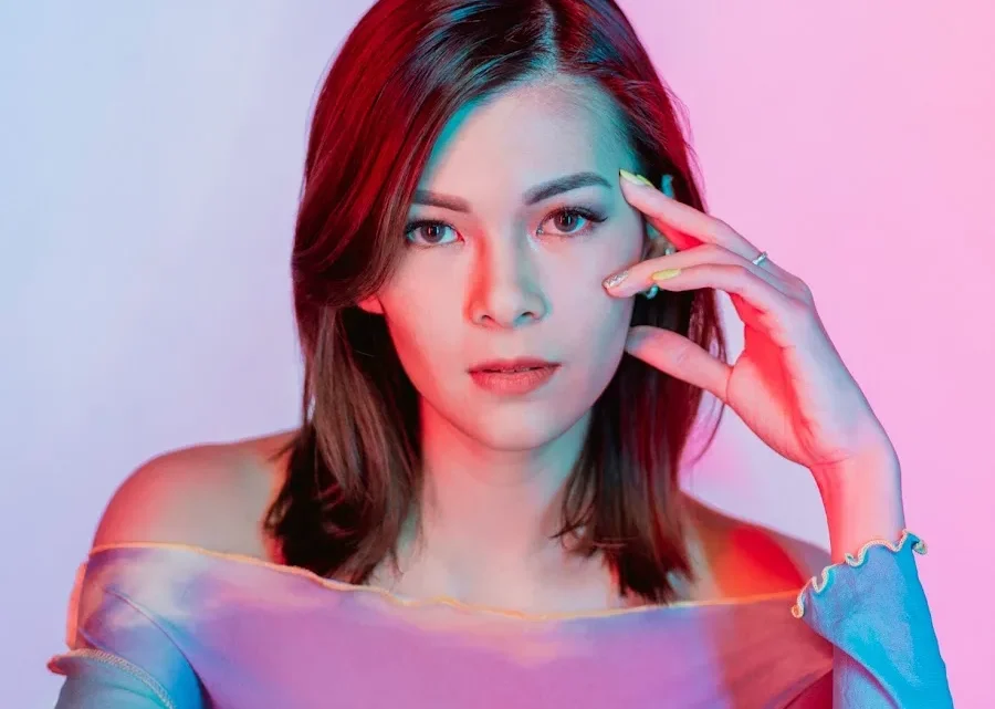 AmanderSings Biography: Songs, Net Worth, Husband, Age, Height, Ethnicity, Son, Awards, TikTok, Religion
